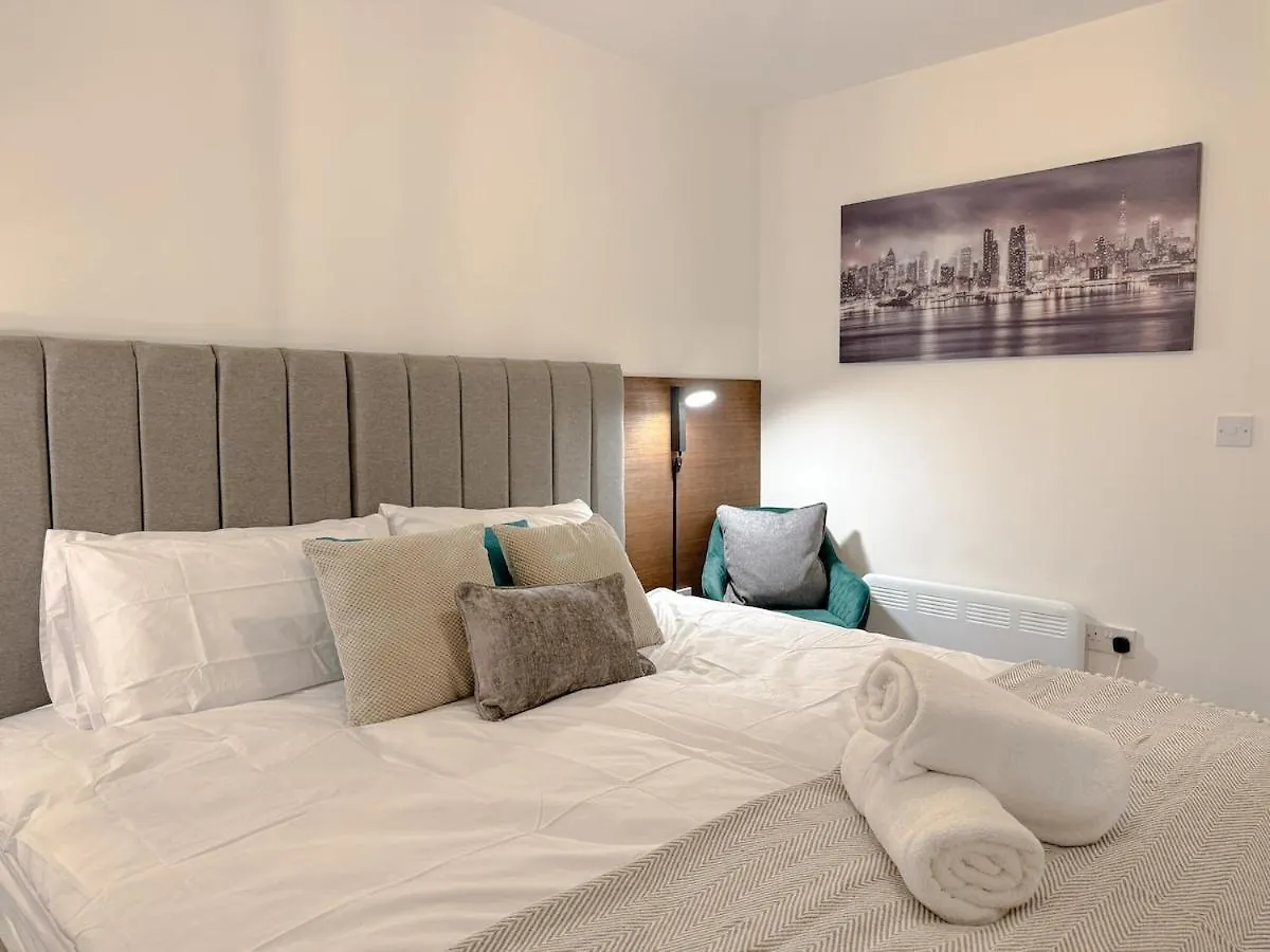 Spacious 2 Bedroom Modern Flat - City Centre Cardiff Apartman