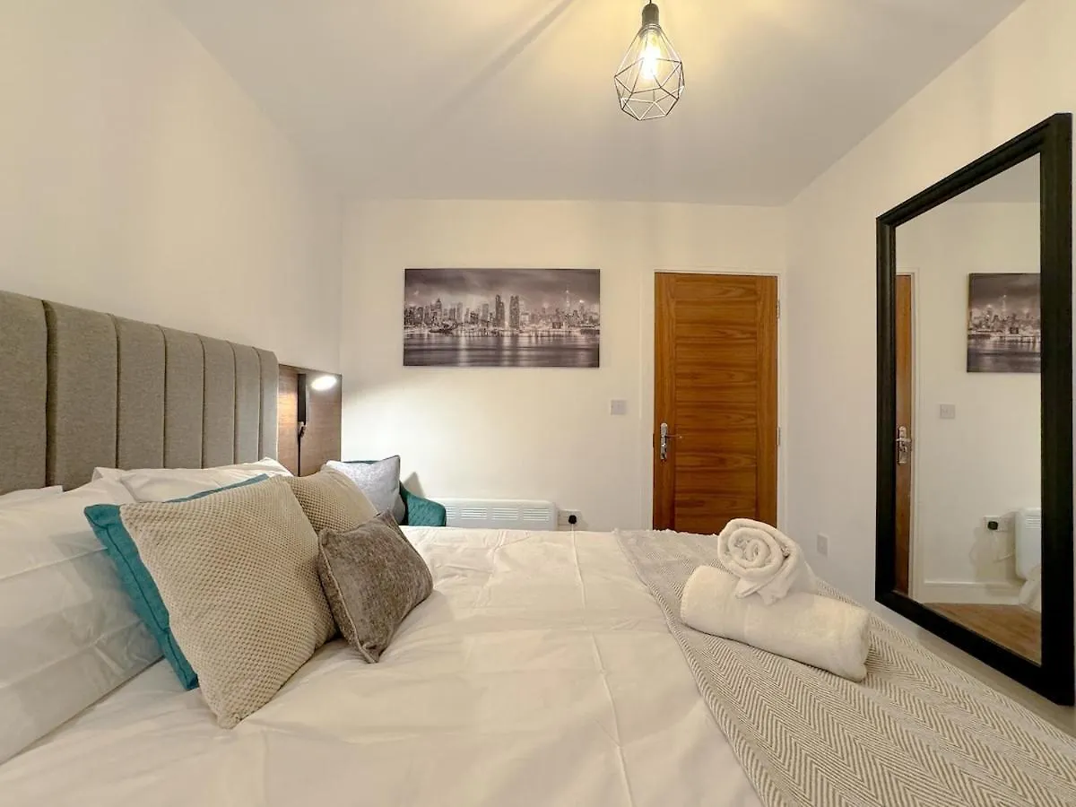 Spacious 2 Bedroom Modern Flat - City Centre Cardiff Apartman