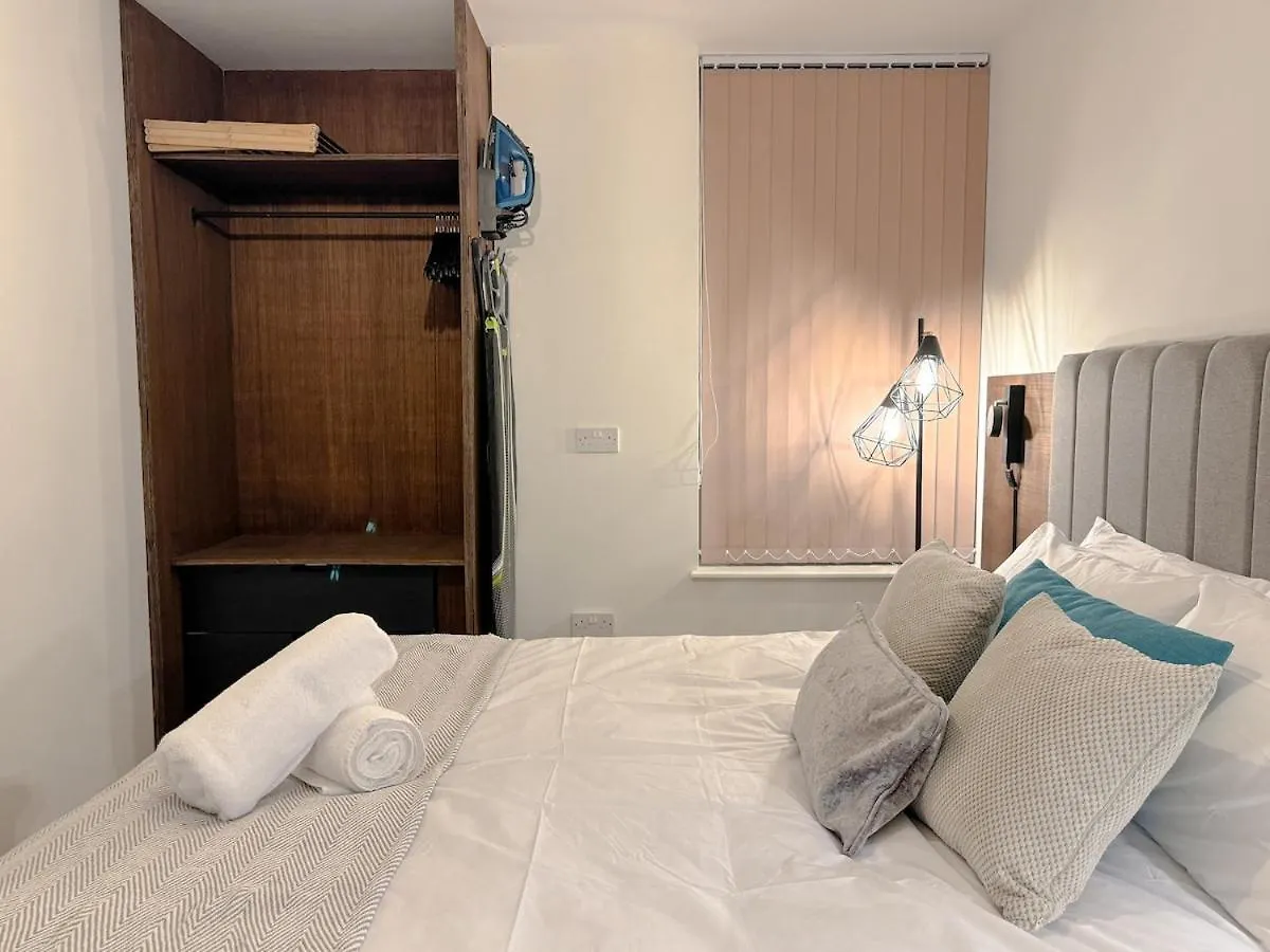 Spacious 2 Bedroom Modern Flat - City Centre Cardiff Apartman
